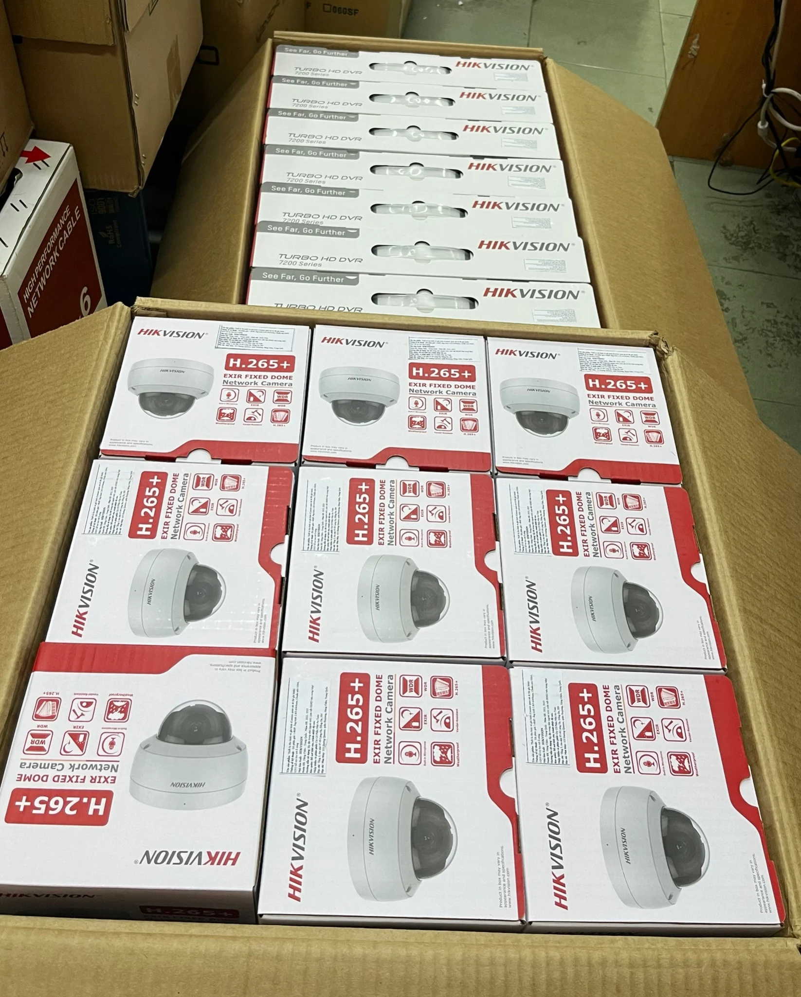 Nâng Tầm An Ninh Cho Ngôi Nhà Với Camera Hikvision Wifi Trong Nhà
