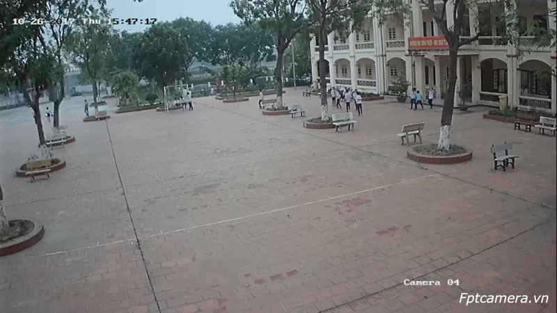 Camera Hikvision giám sát sân trường, theo dõi giờ ra chơi và hoạt động ngoại khóa