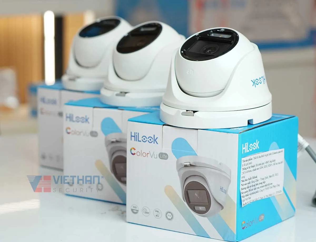 Ba camera ColorVu HiLook THC-T129-M lắp mặt tiền cửa hàng