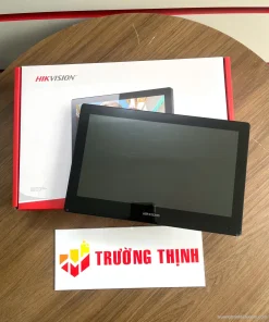 Màn hình chuông cửa IP Hikvision DS-KH8520-WTE1 – ảnh thực tế tại Trường Thịnh Telecom